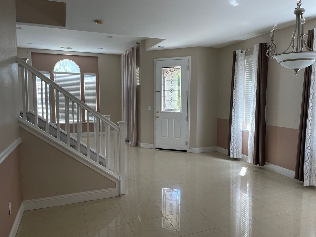 2385 Saffron Ct - Photo 7 of 13