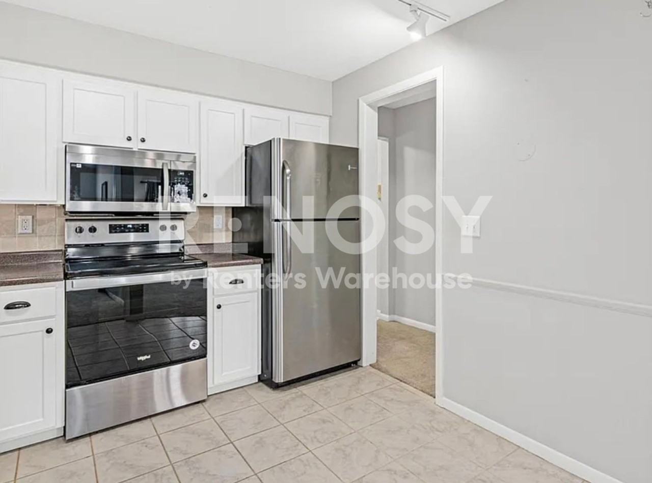 2200 Nevada Ave S #106 - Photo 4 of 28