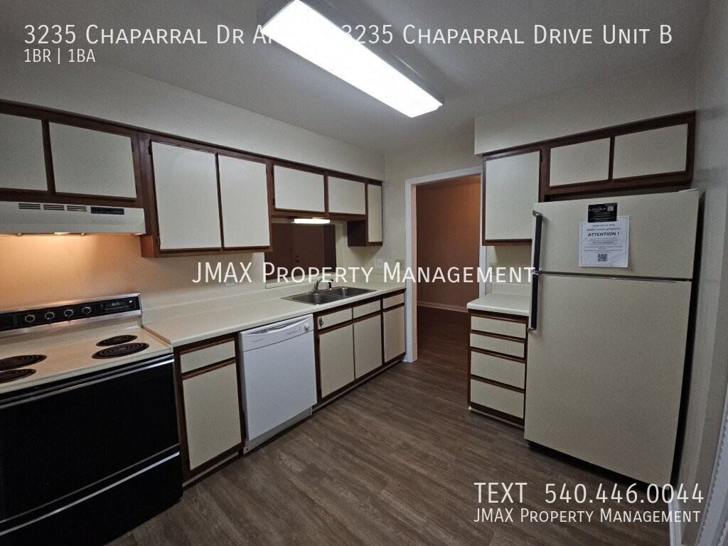 3235 Chaparral Dr Apt B - Photo 4 of 10