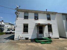 featured image of 18 S Federal St