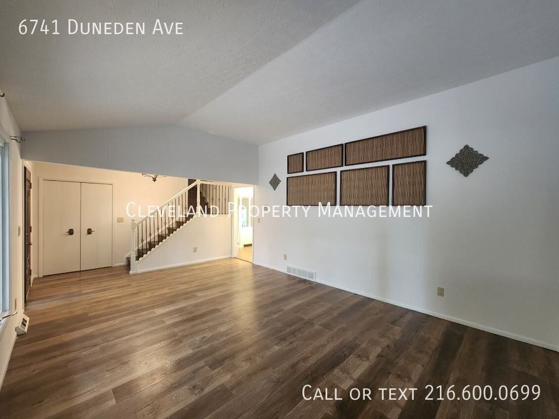 6741 Duneden Ave - Photo 4 of 22