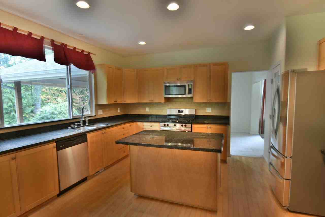 12825 68th Ave Se - Photo 6 of 27