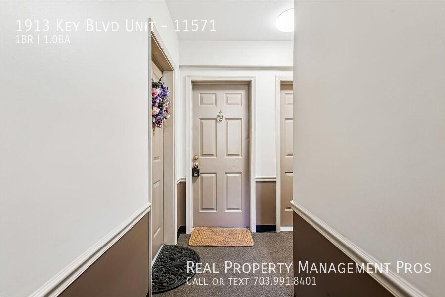 1913 Key Blvd #11571 - Photo 2 of 30