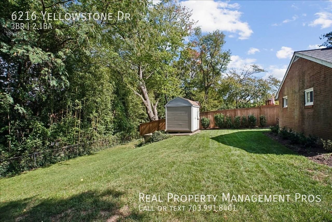 6216 Yellowstone Dr - Photo 2 of 50
