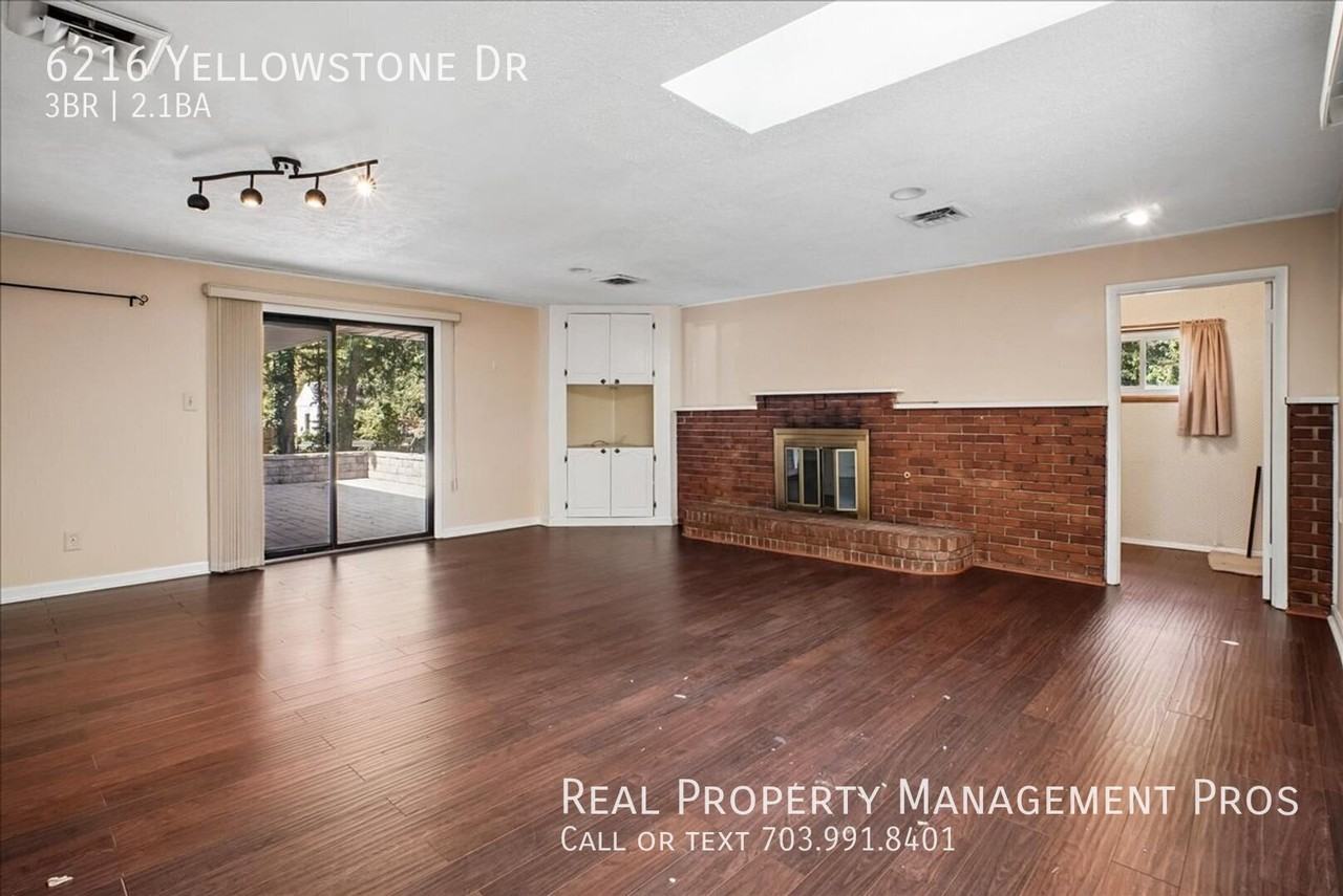 6216 Yellowstone Dr - Photo 4 of 50
