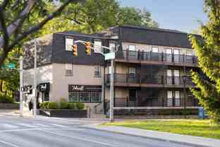 401 S. Woodlawn - Photo 1 of 1