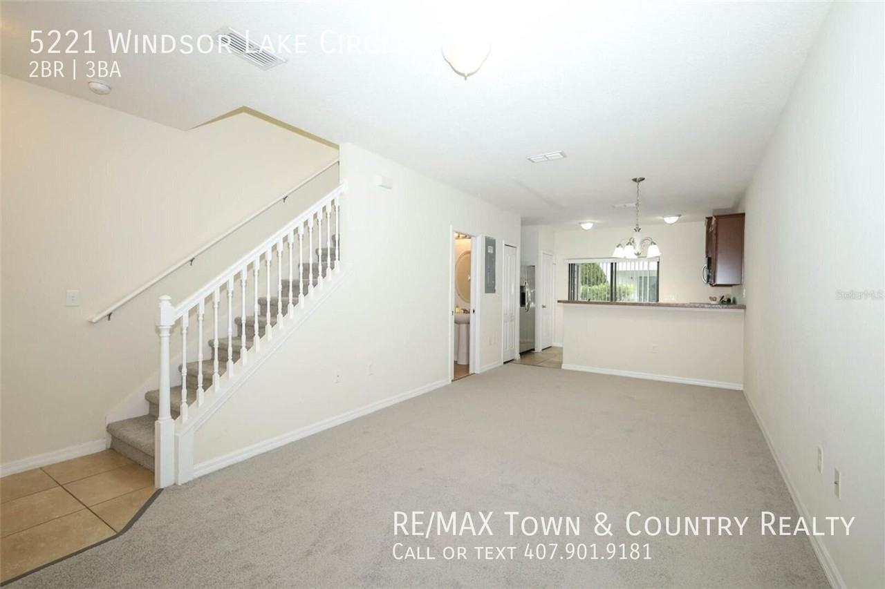 5221 Windsor Lake Cir - Photo 5 of 26