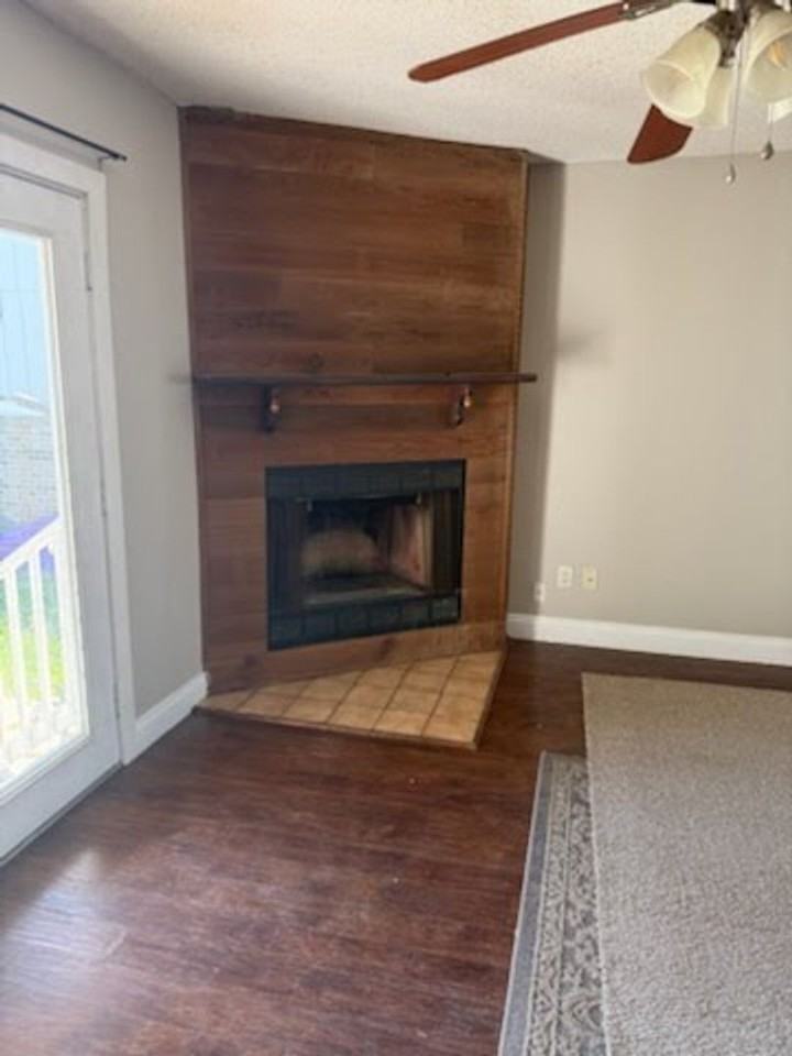 605 S Berthe Ave #1 - Photo 5 of 9