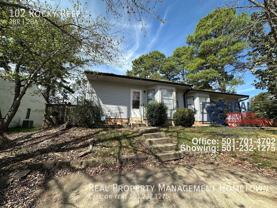 102 Rockyreef Cir - Photo 1 of 1