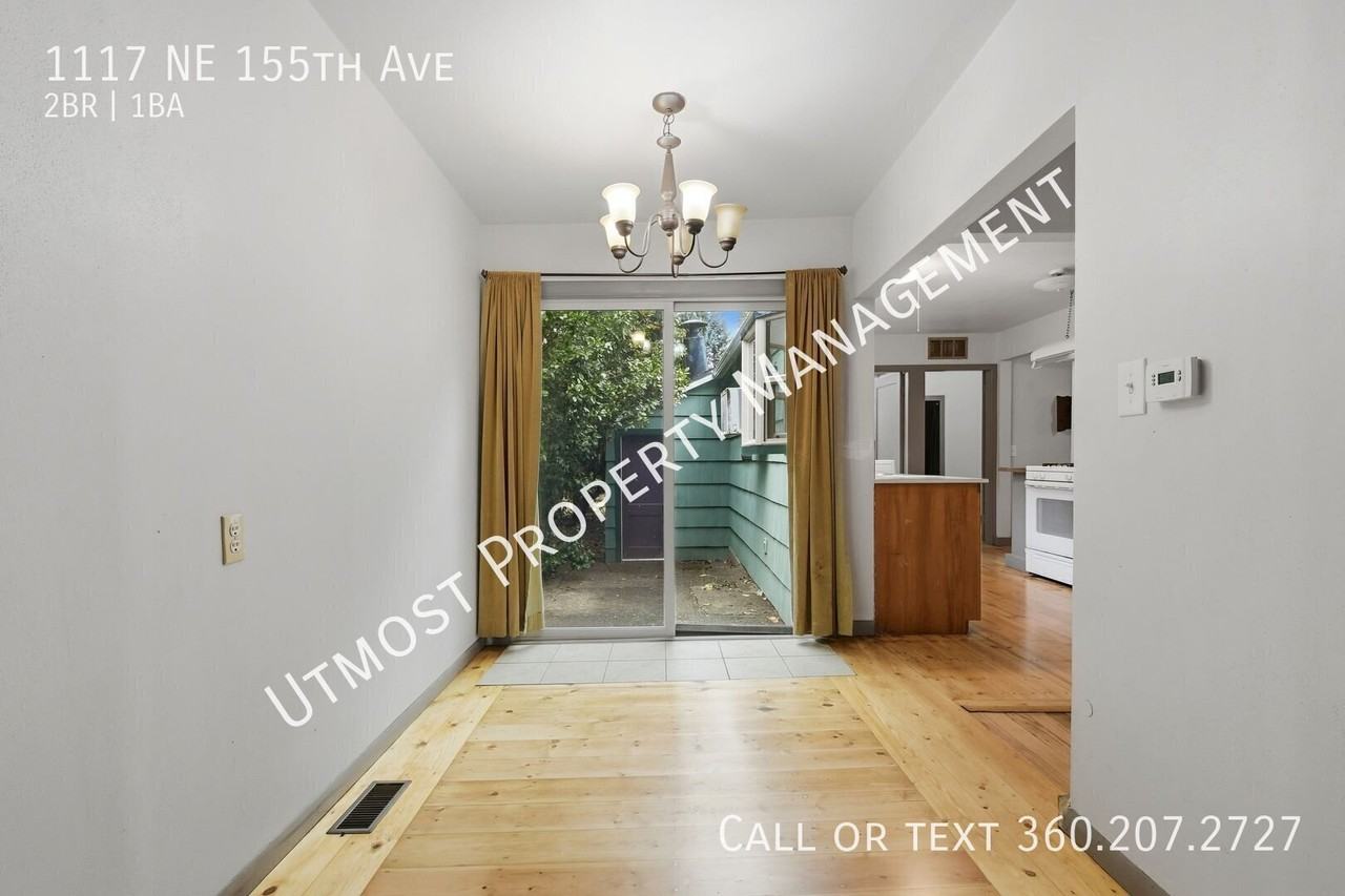 1117 Ne 155th Ave - Photo 4 of 12