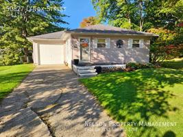 featured image of 50827 Lenox St