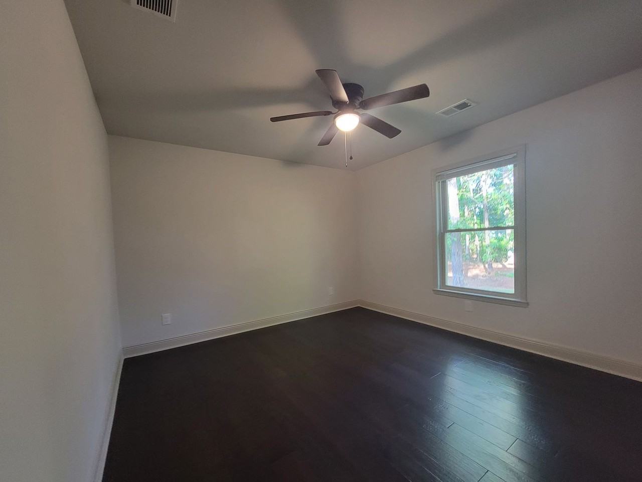 403 Loblolly Ridge Rd - Photo 6 of 32