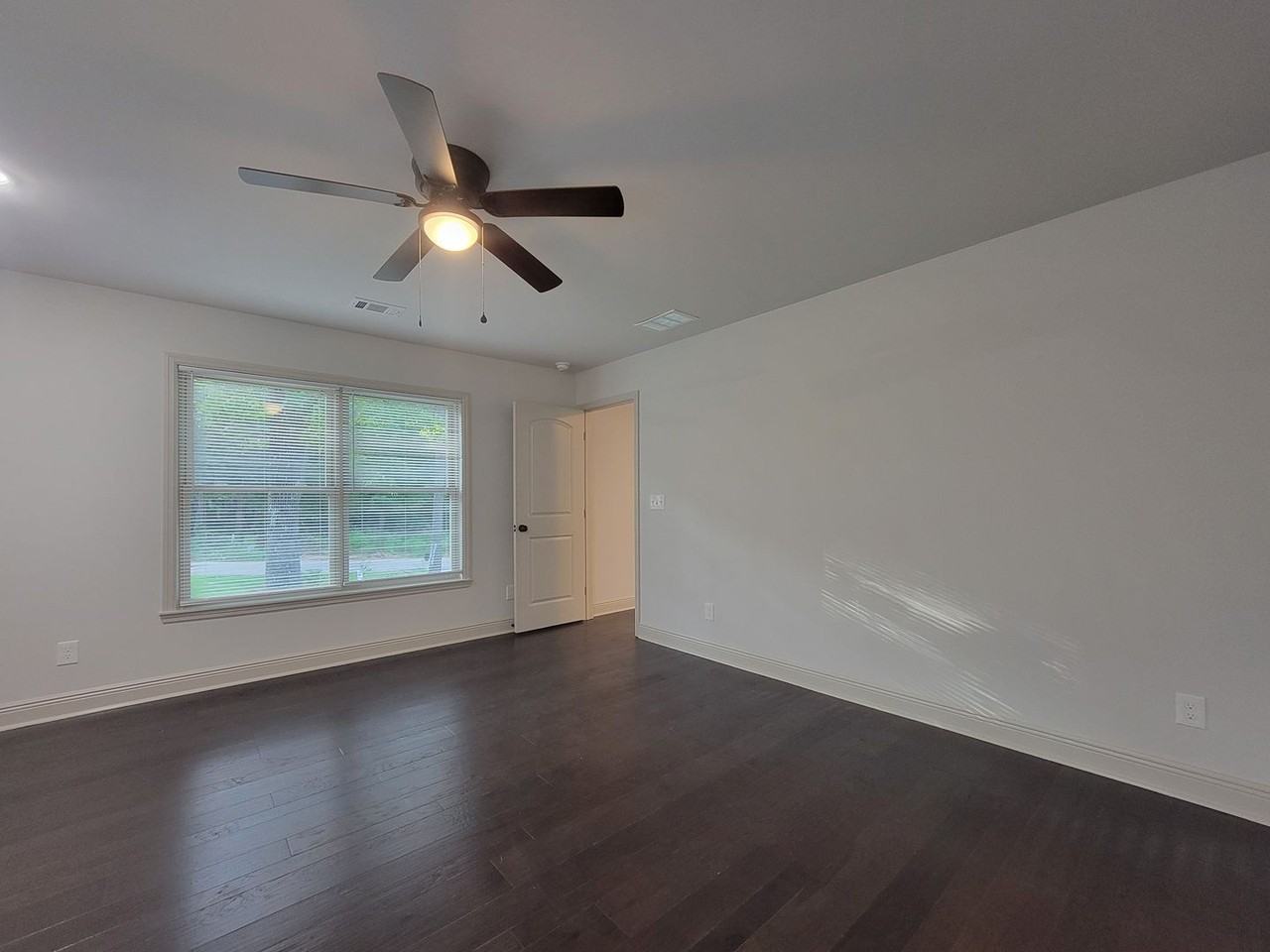 403 Loblolly Ridge Rd - Photo 7 of 32