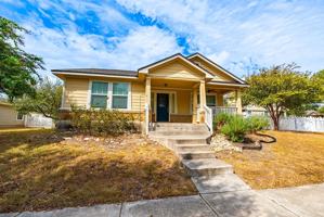 featured image of 800 Gabriel Mills Dr