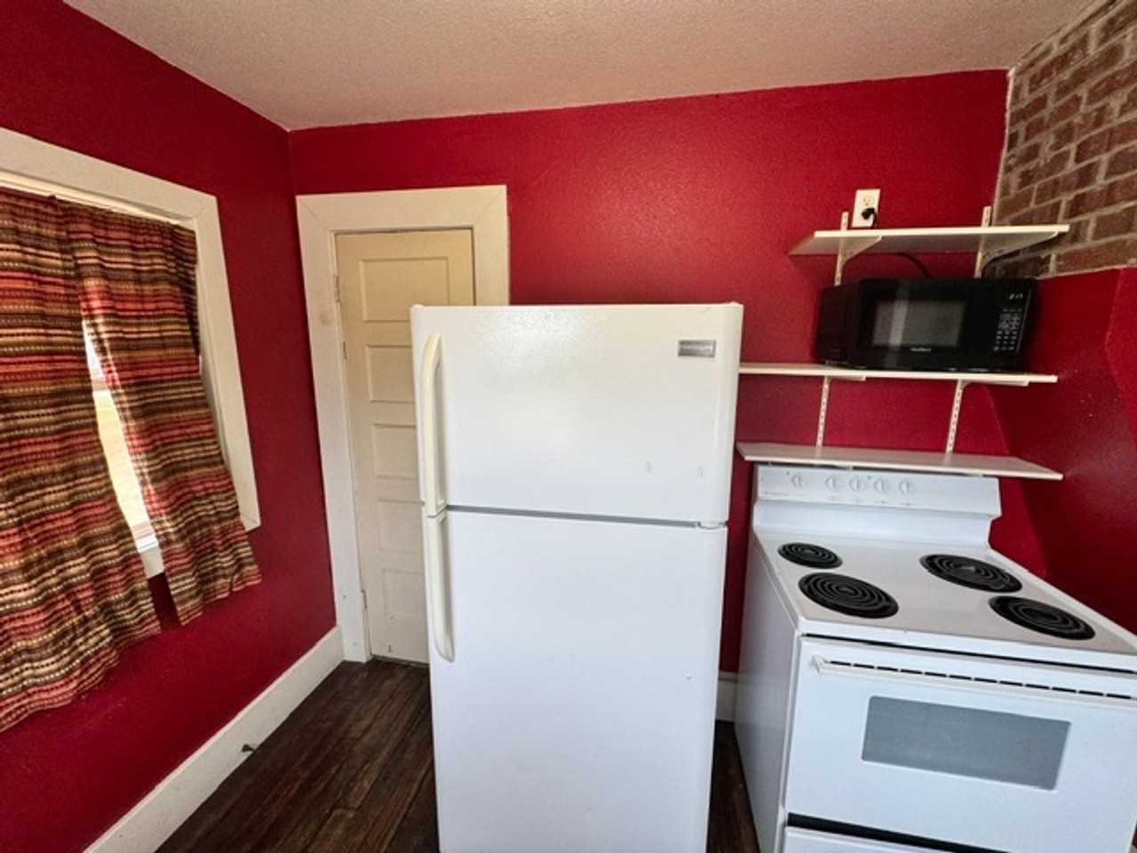 2660 Main St - Photo 7 of 13