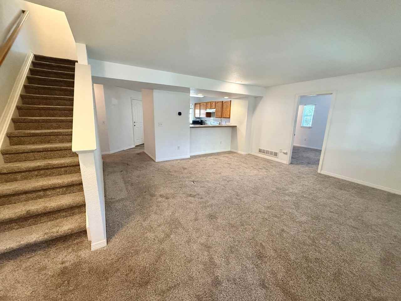 1014 Andrews Peak Dr - Photo 7 of 19