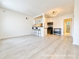 1315 N June St #201 - Photo 1 of 1