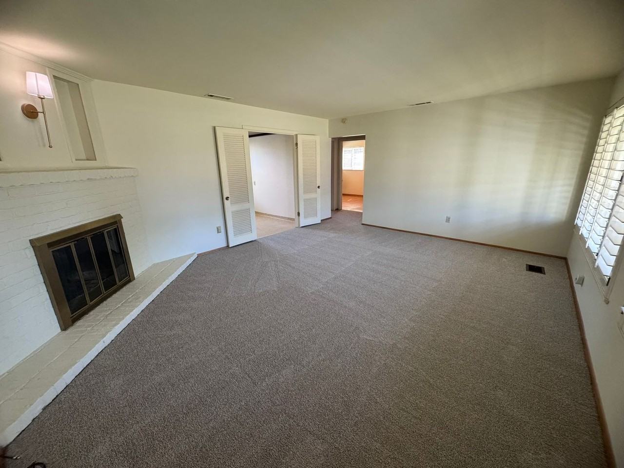 1613 Fernwood St - Photo 3 of 19