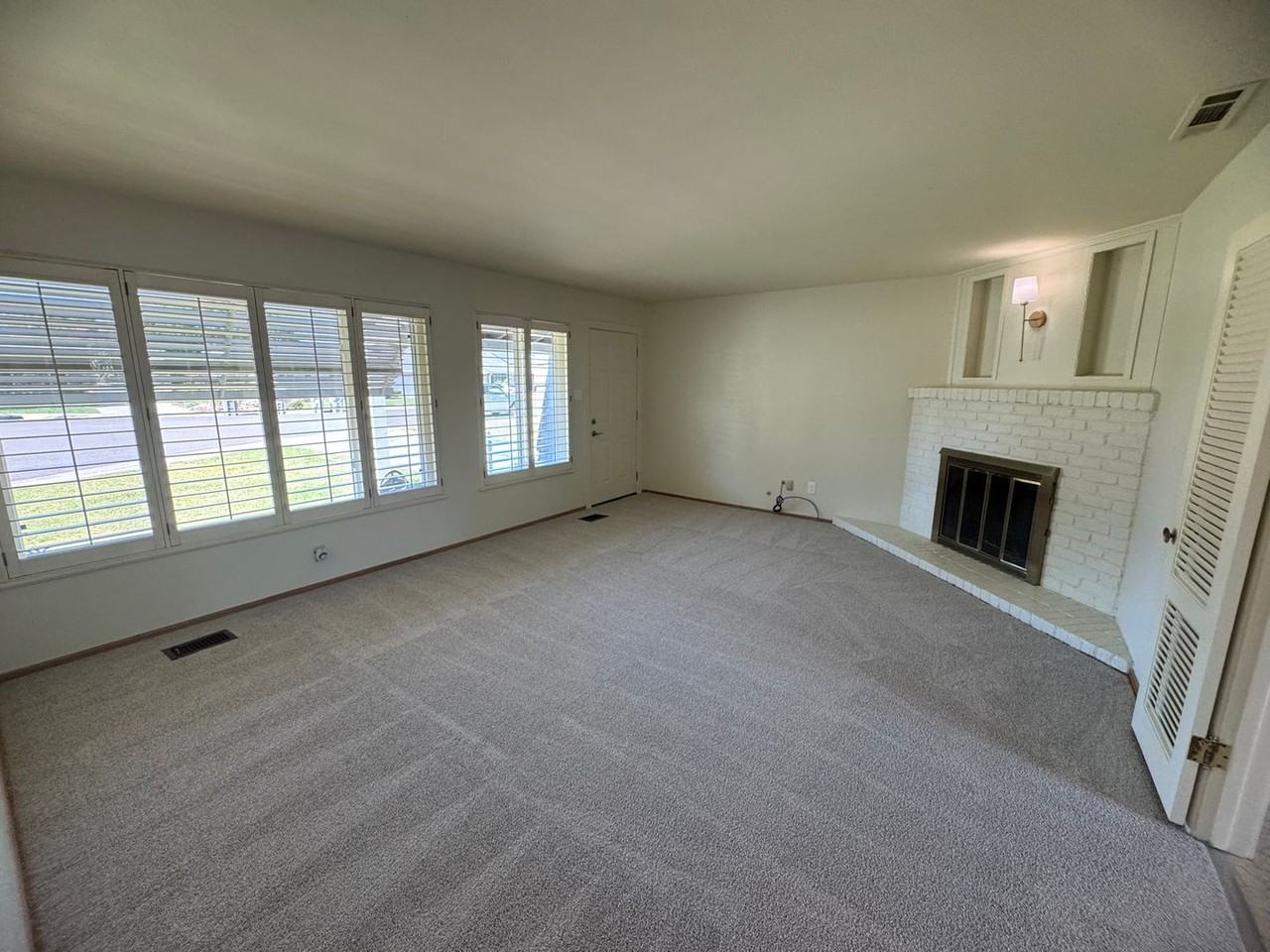 1613 Fernwood St - Photo 4 of 19