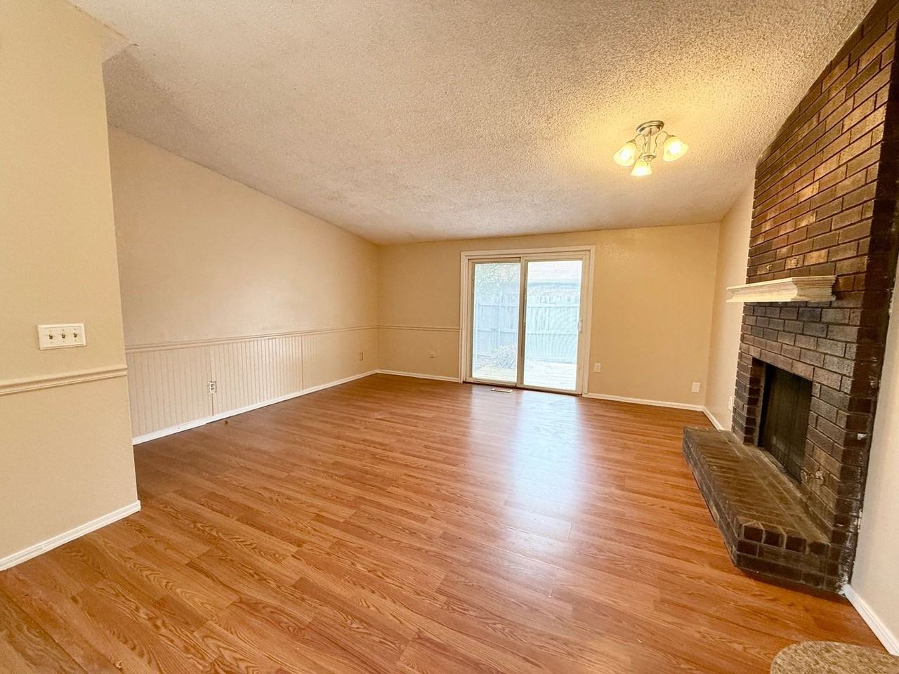 2111 Goodrich Dr - Photo 7 of 23