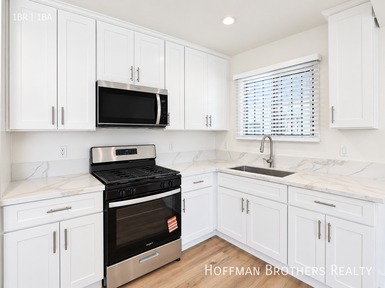803 E Hyde Park Blvd #E - Photo 2 of 14