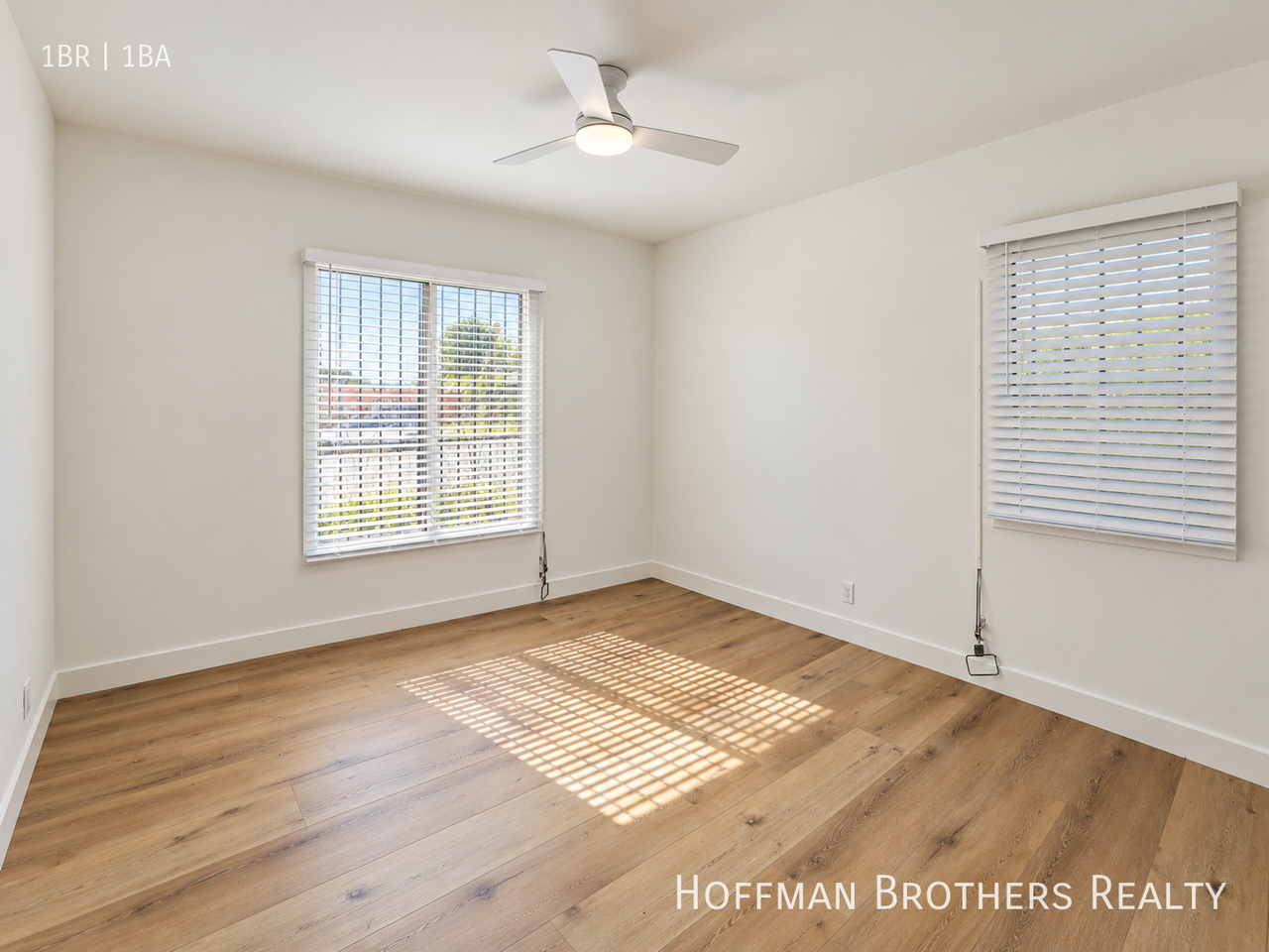 803 E Hyde Park Blvd #E - Photo 4 of 14