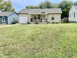 featured image of 504 S 10th Ave