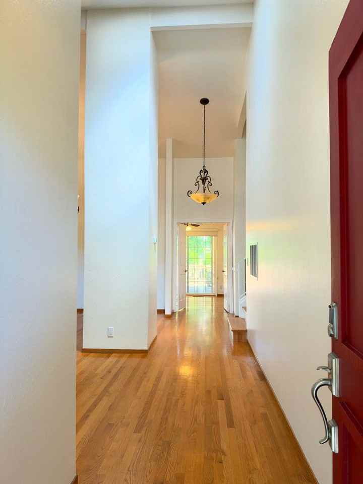1810 Canyon Oak Ct - Photo 2 of 41