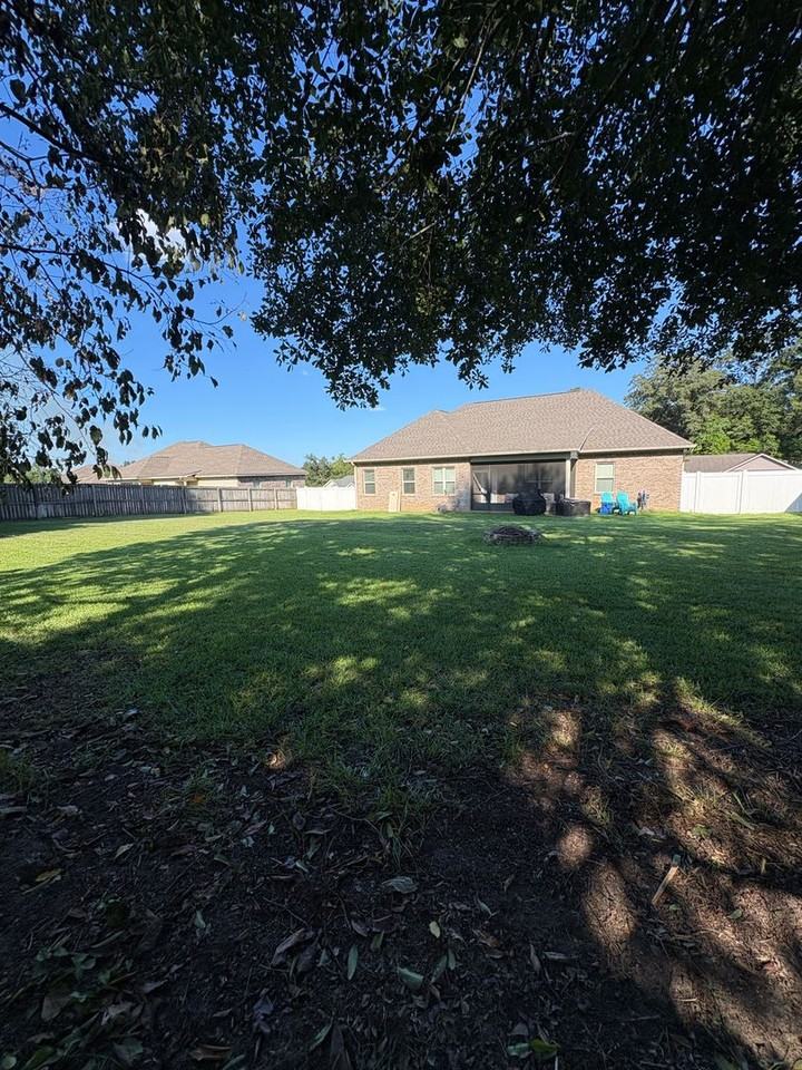 217 Clearview Dr - Photo 2 of 2