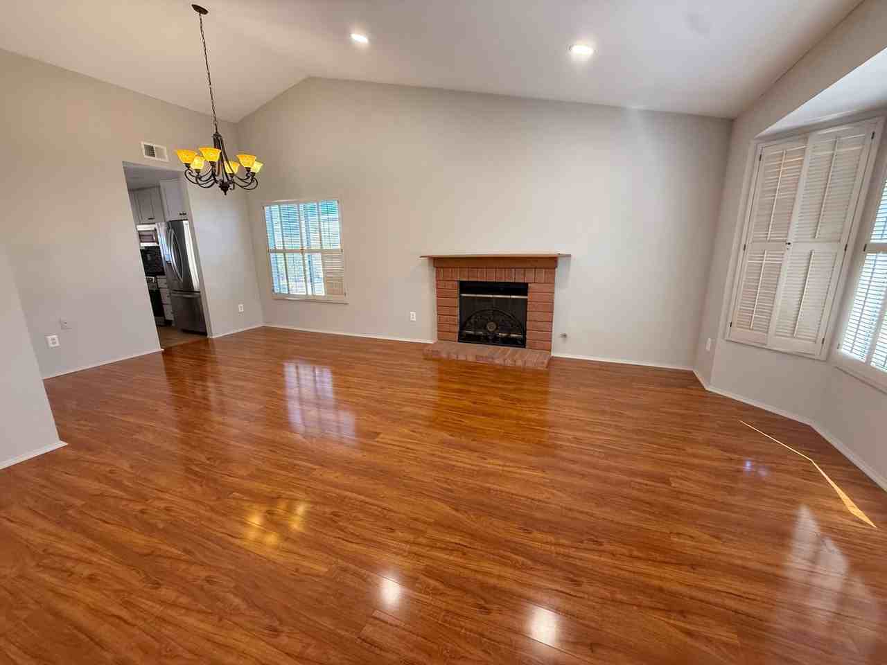 2717 Candlewood Pl - Photo 5 of 32