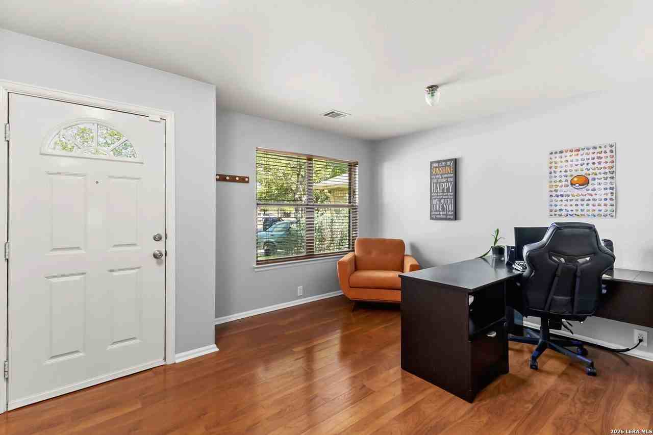 5730 Grosmont Ct - Photo 2 of 23