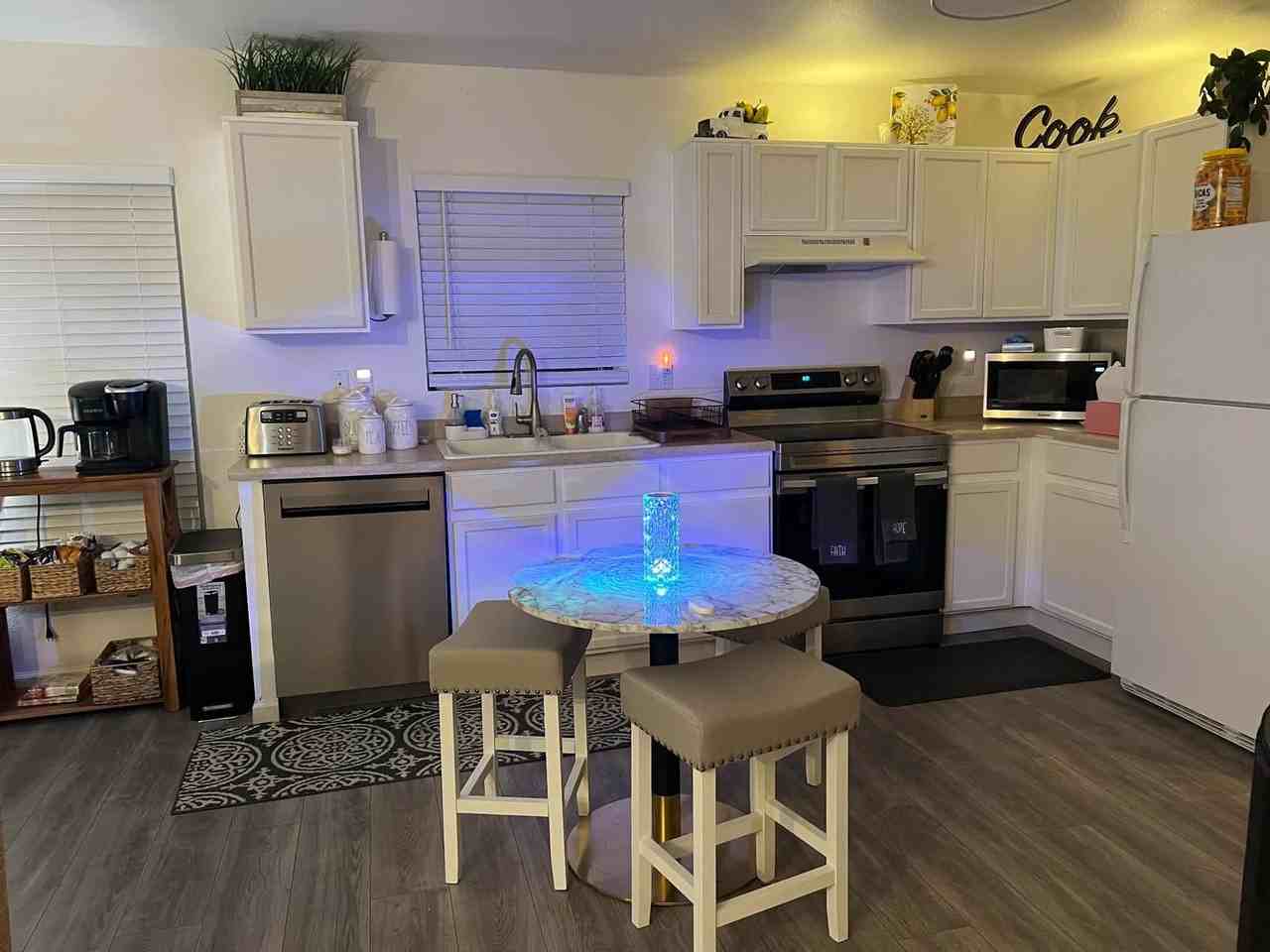 7714 Welsh Dr - Photo 3 of 24
