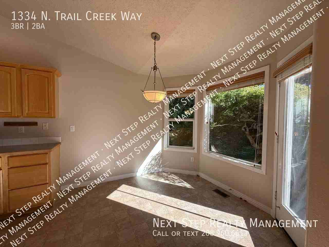 1334 N Trail Creek Way - Photo 6 of 23