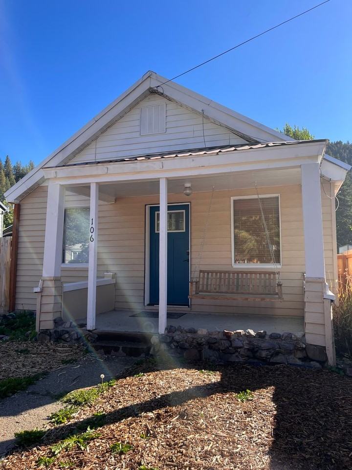 106 Western Ave