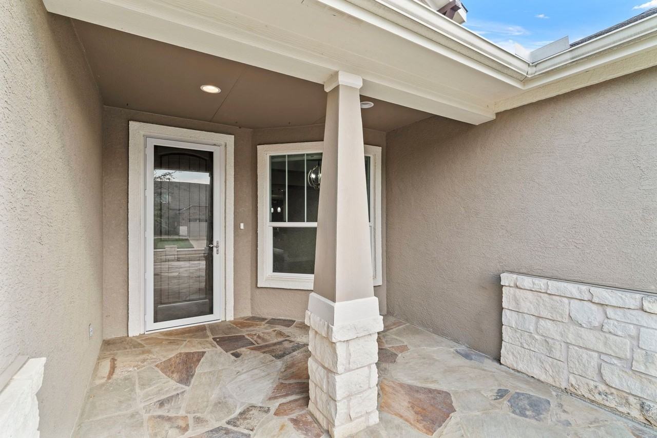 402 Old Blue Mountain Ln - Photo 6 of 50
