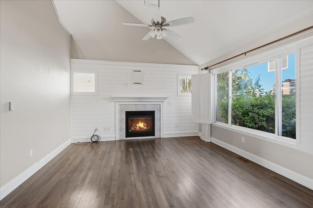 15110 279th Ln Ne - Photo 4 of 22