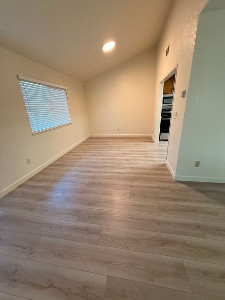 1396 Aksland Dr #A - Photo 6 of 27