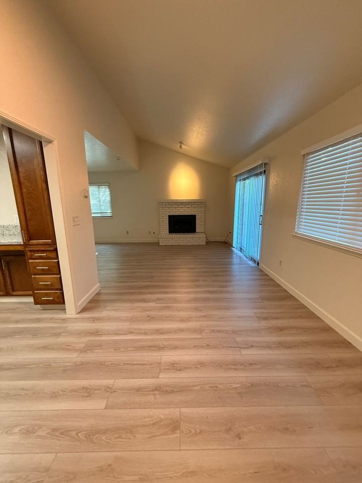 1396 Aksland Dr #A - Photo 7 of 27