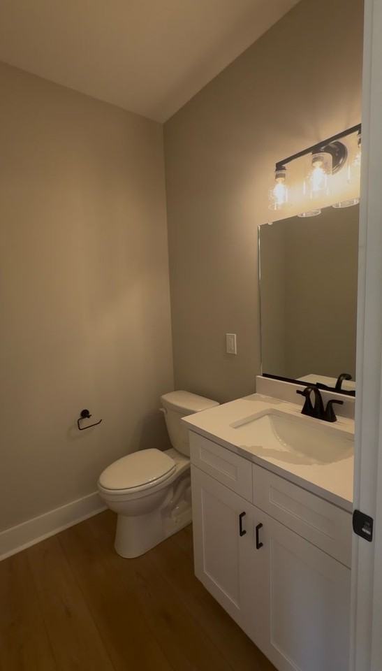 626 Monument St - Photo 3 of 9