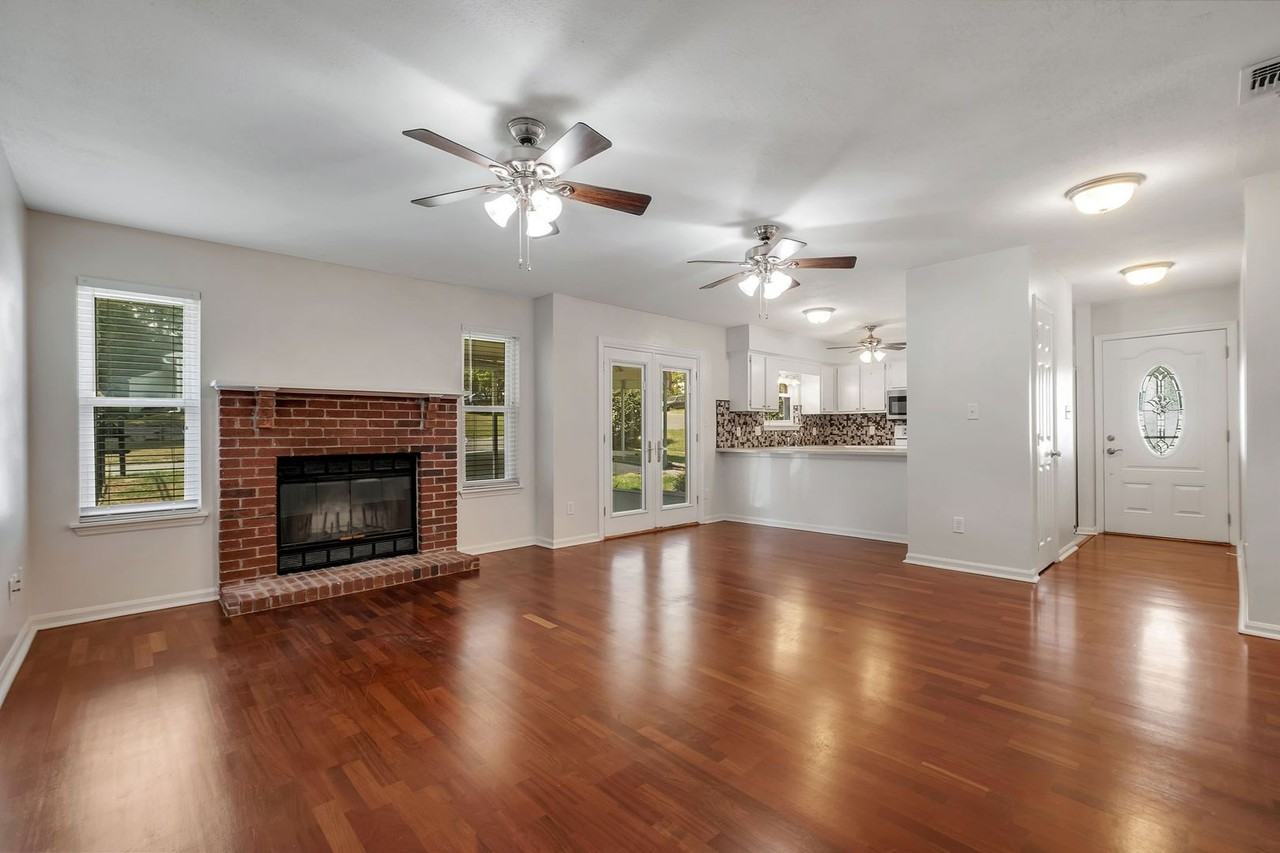 2803 Misty Garden Cir - Photo 6 of 22