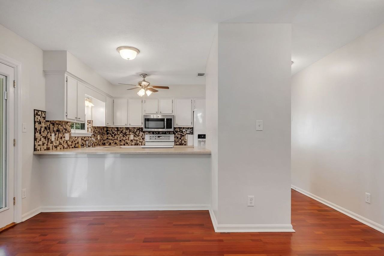 2803 Misty Garden Cir - Photo 7 of 22