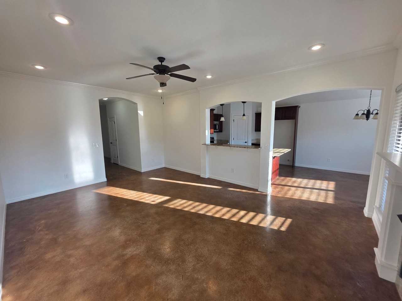 3077 N Downs Ave - Photo 6 of 14