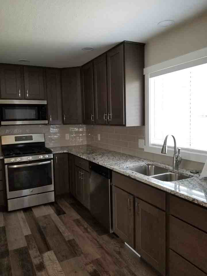 337 Delaware St - Photo 6 of 20