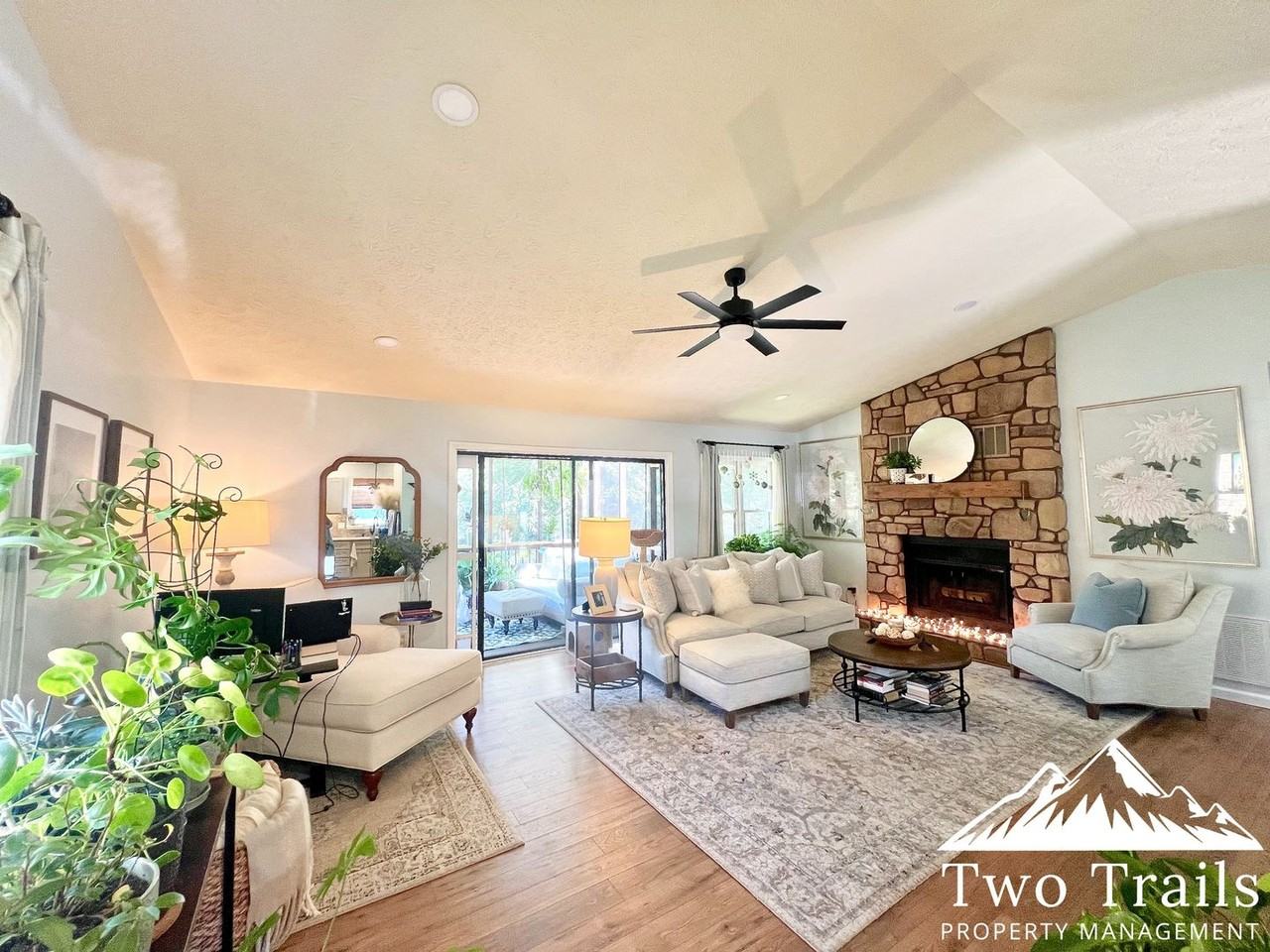 104 View De Lake Dr - Photo 4 of 17