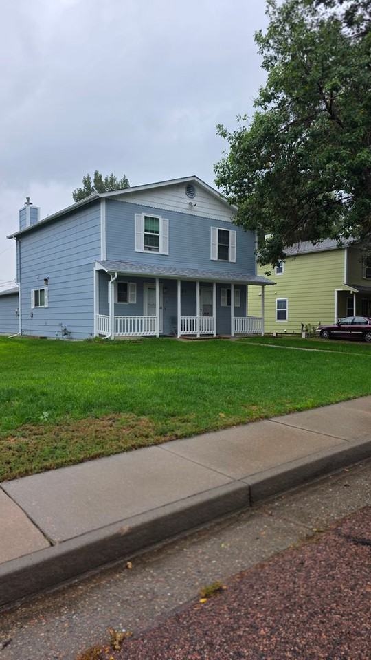 1529 Cooper Ave - Photo 4 of 31