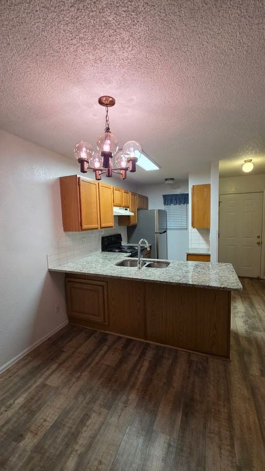 1529 Cooper Ave - Photo 7 of 31