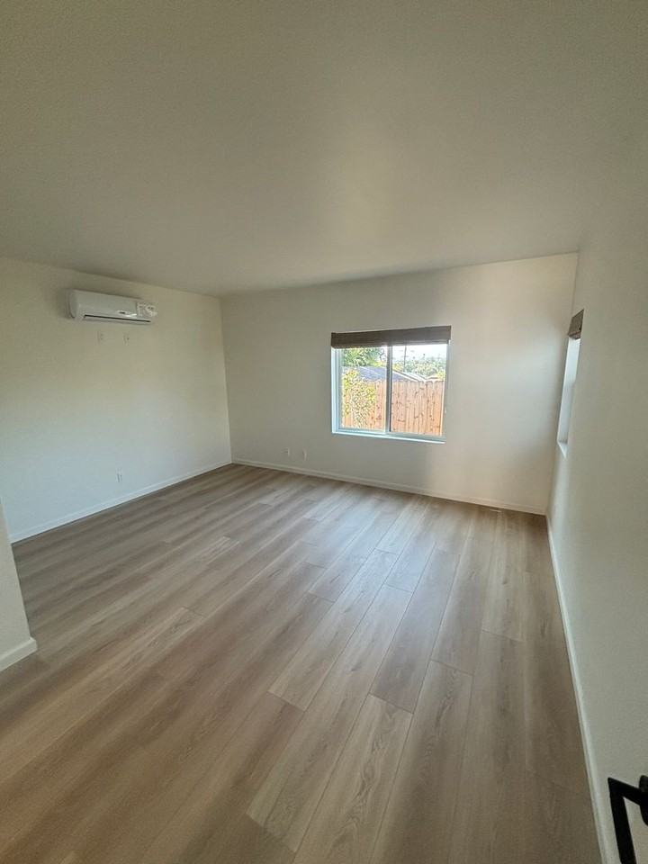 112 Santa Ynez St - Photo 3 of 10