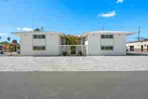 featured image of 210 6th Ave #4