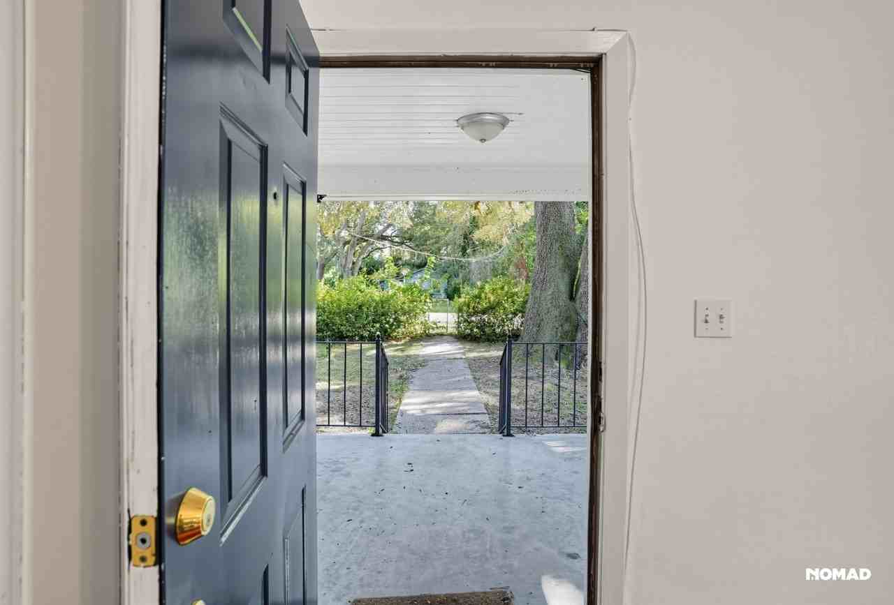 4112 W Belmont St - Photo 5 of 30