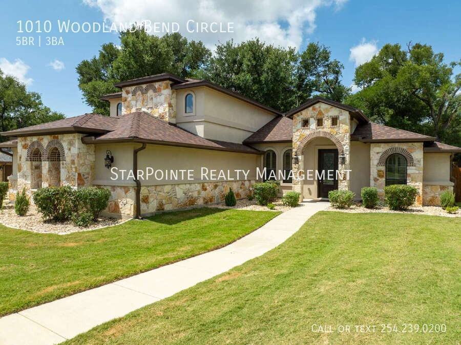 1010 Woodland Bend Cir - Photo 4 of 50